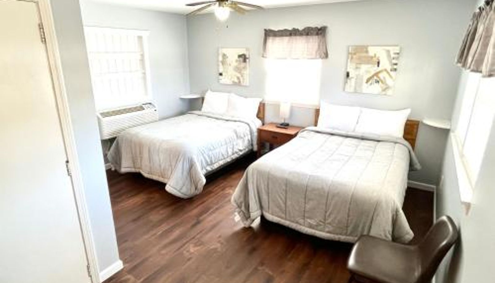 Room - Honor Motel