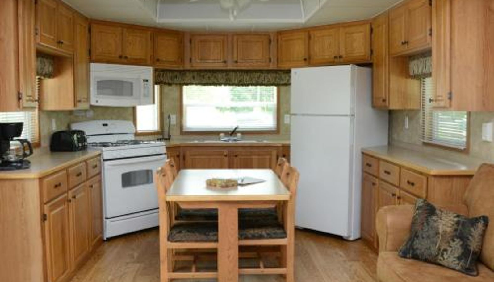 Keuken - Riverside Resort