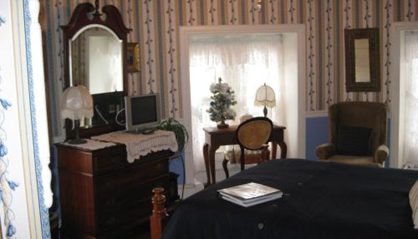 Zimmer - Angel of the Sea Bed and Breakfast