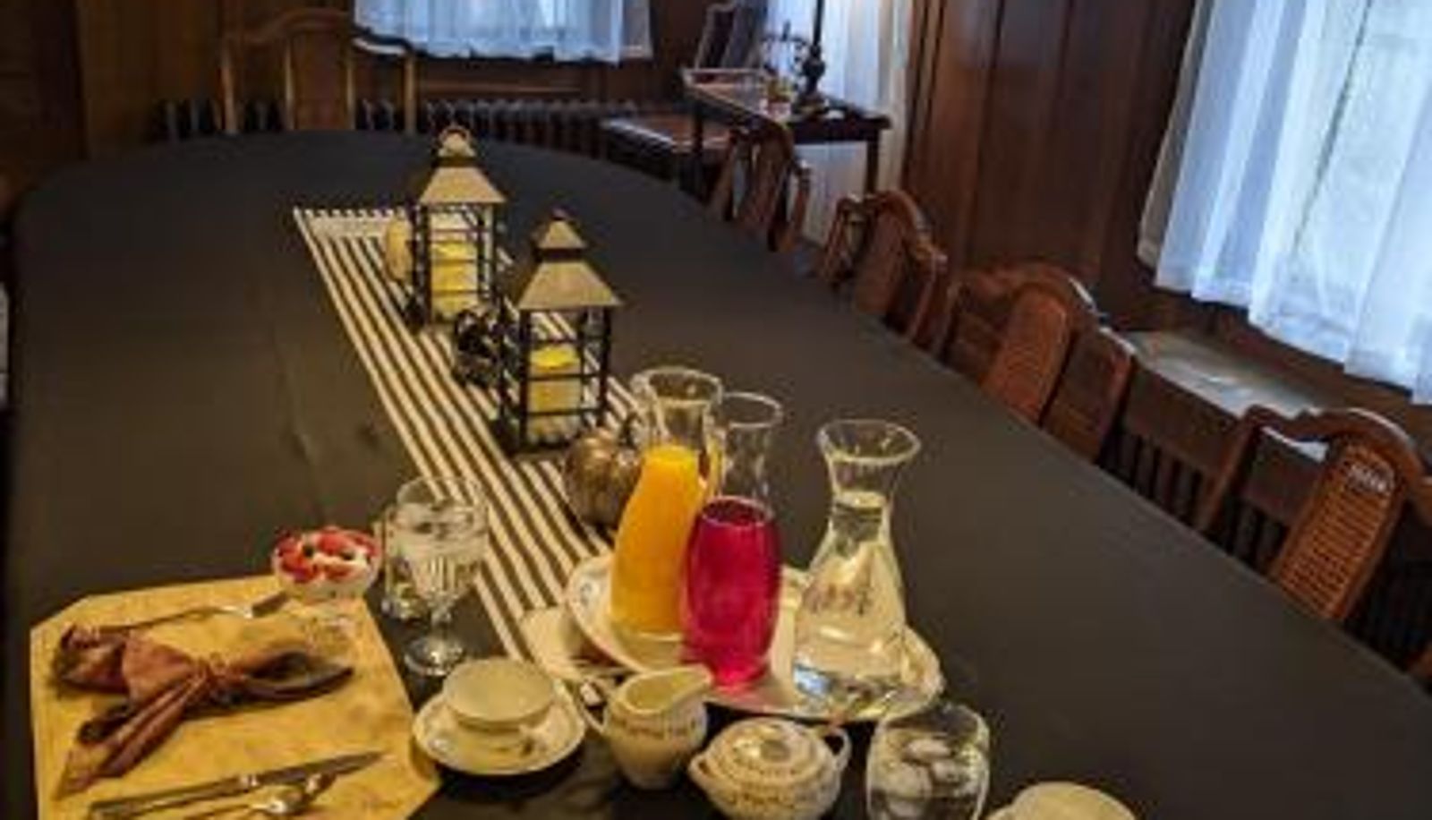 Ontbijtzaal in het restaurant - The Marshall House