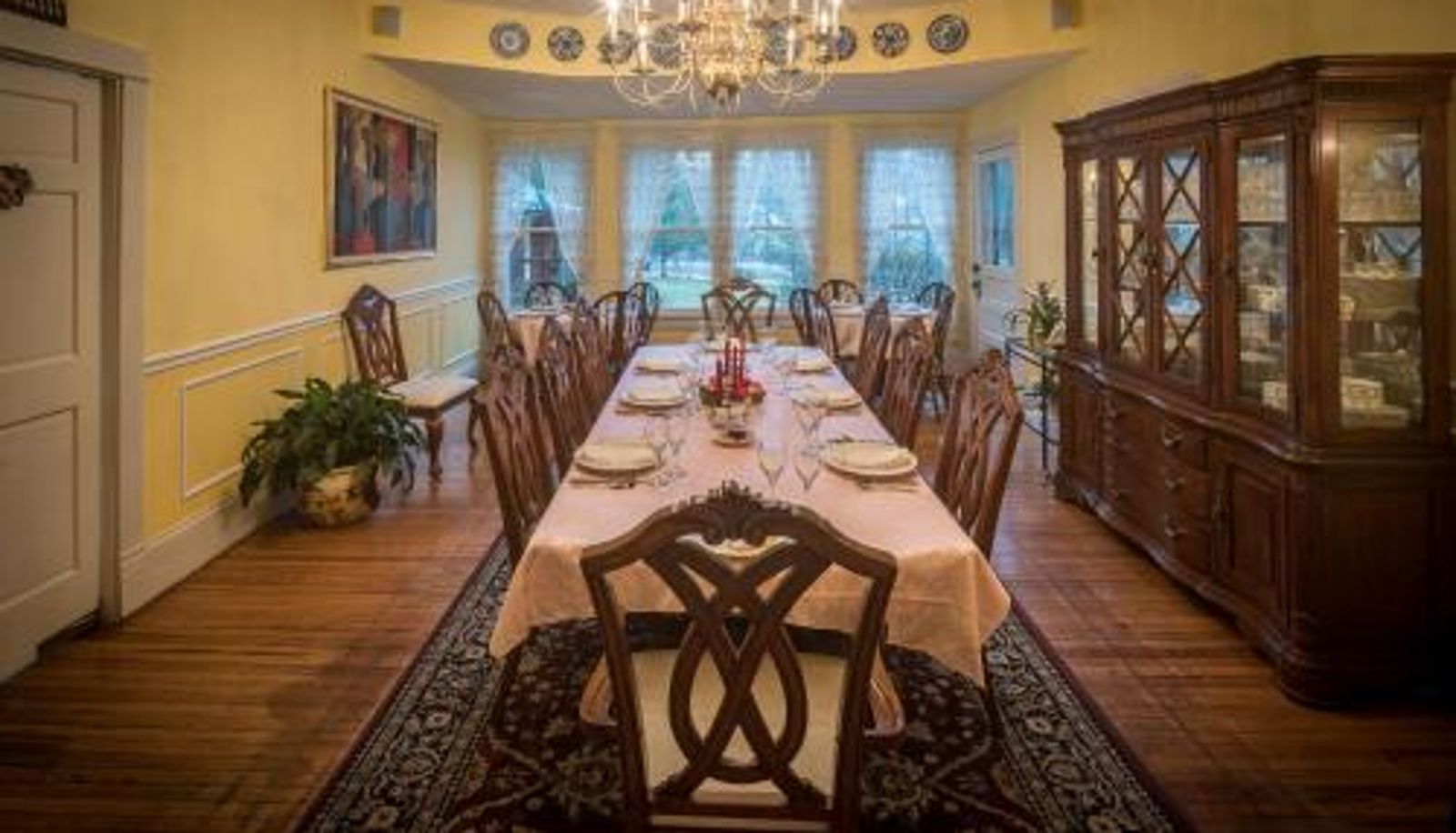 Breakfast room within the restaurant - Taylor House Inn