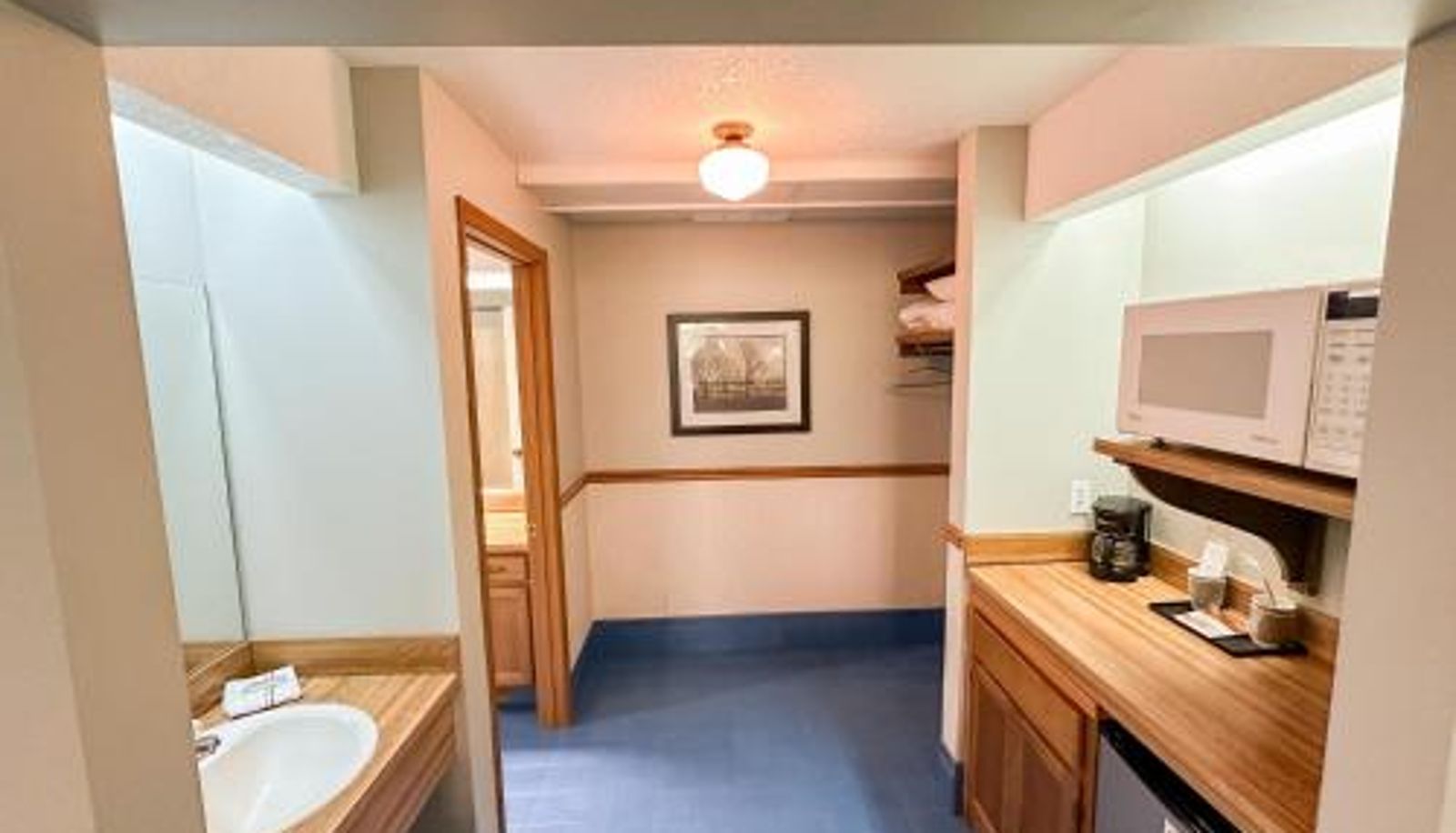 Camera standard - Basswood Resort