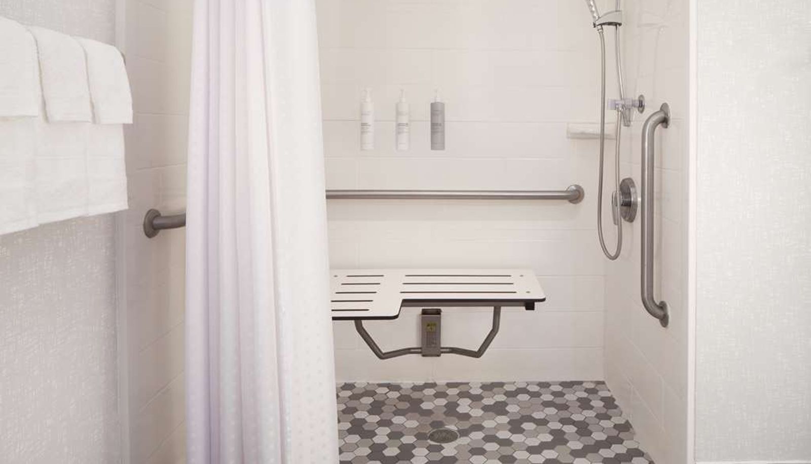 Zimmer - Hampton Inn Ogallala