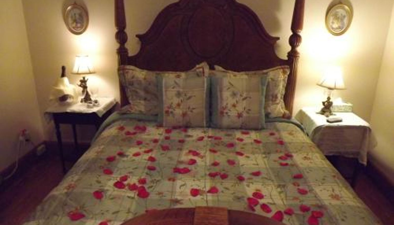 Camera - Margaretville Mountain Inn B&B