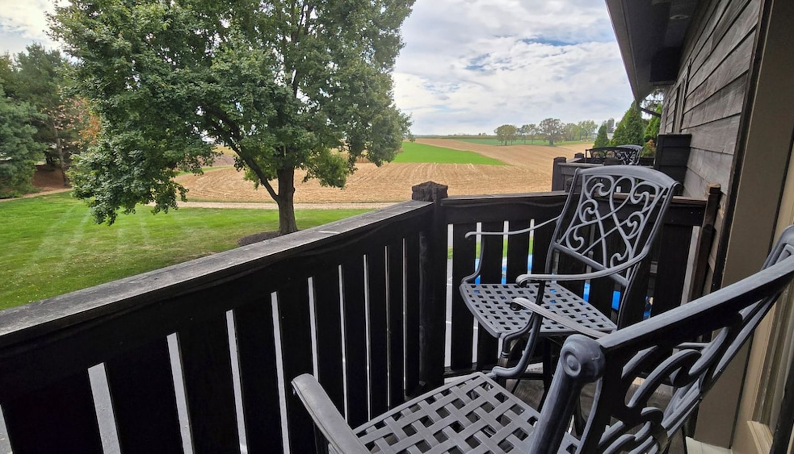 Suite - Twin Pine Manor Bed & Breakfast