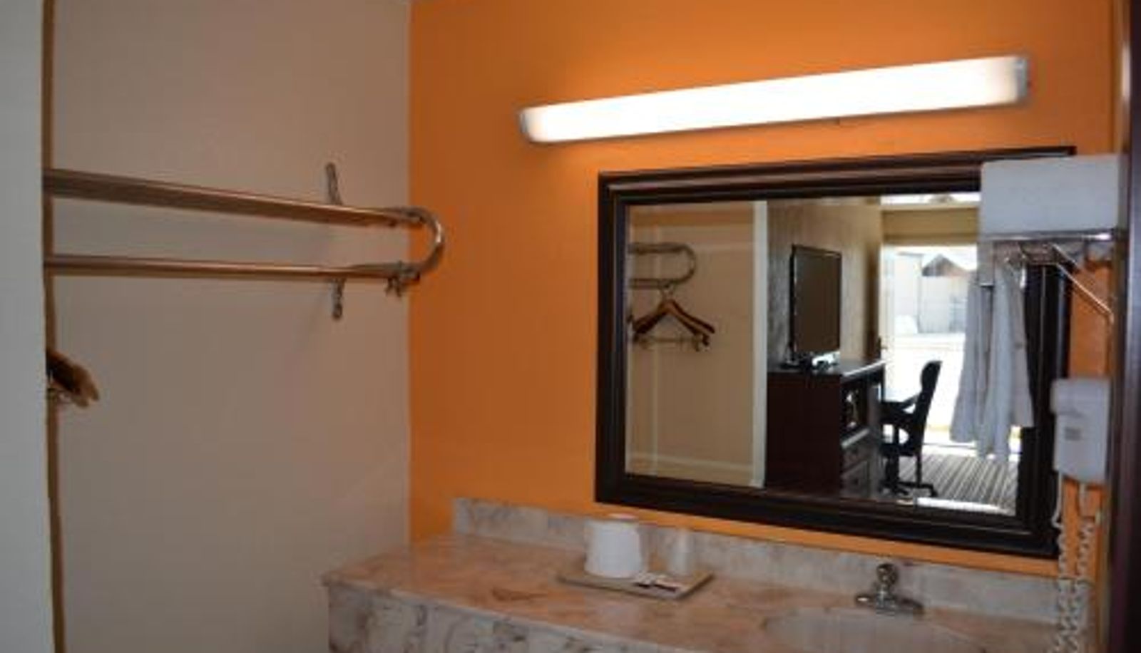 Bathroom - Royal Inn Greenville