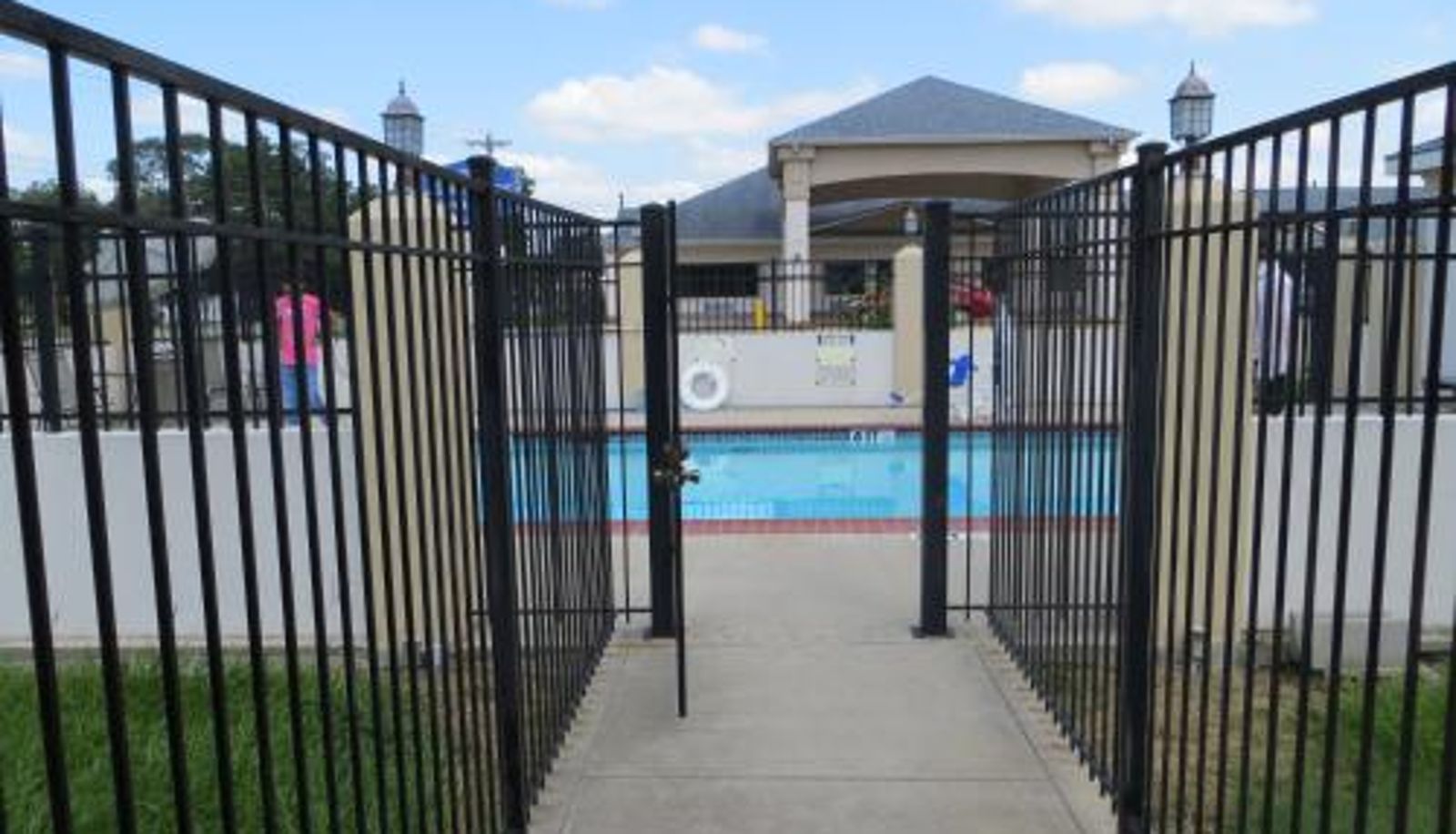Piscina - Executive Inn & Suites West Columbia