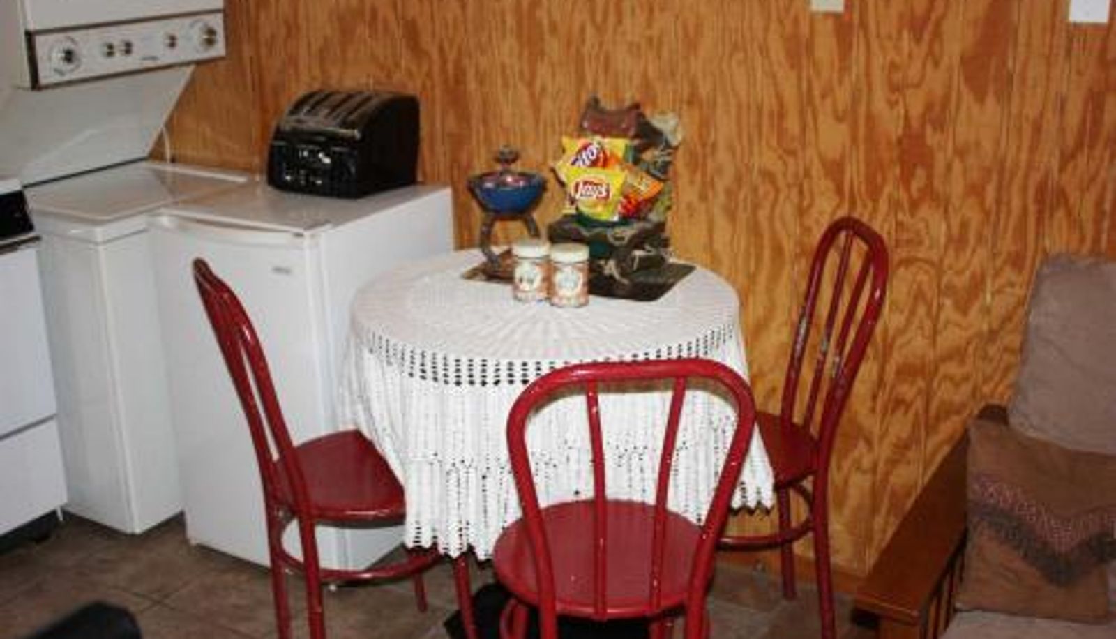 Info - Double U Barr Ranch - Cowboy Cabin