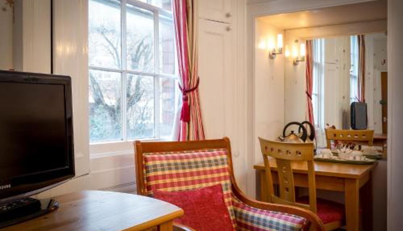 Informacje - The Abbey Hotel
