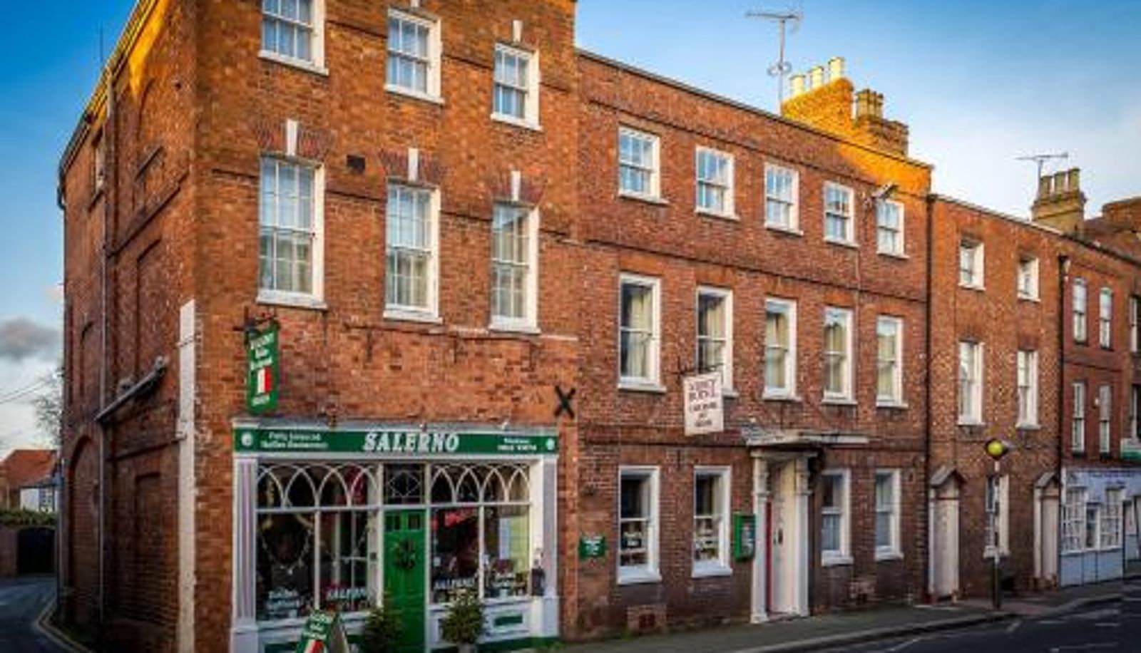 Informacje - The Abbey Hotel