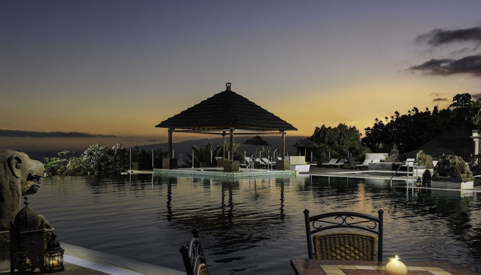 Zwembad - Apartments Suites Regency Country Club