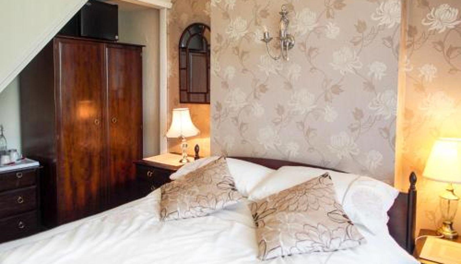 Standard room - Leaded Light Guest House