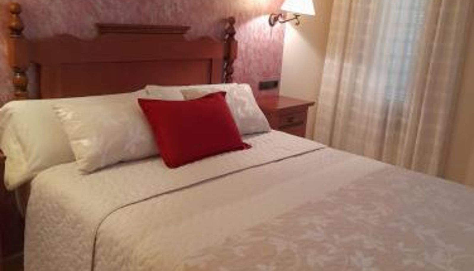 Room - Lagunas de Urbión
