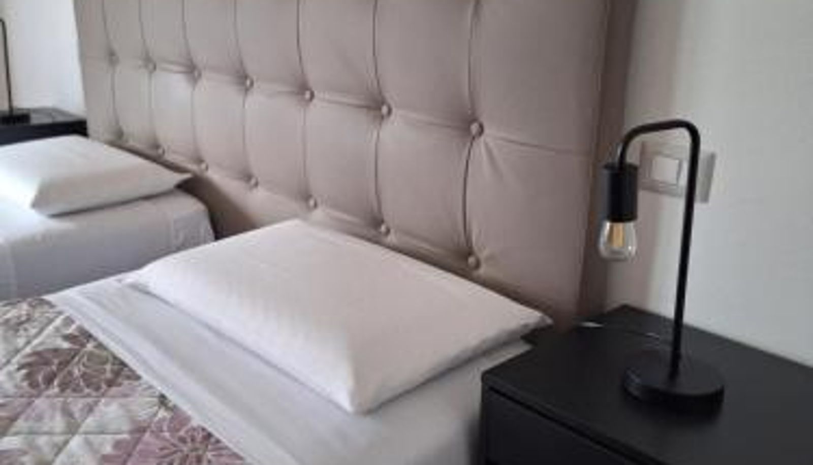 Room - Bed & Breakfast Torrechiara