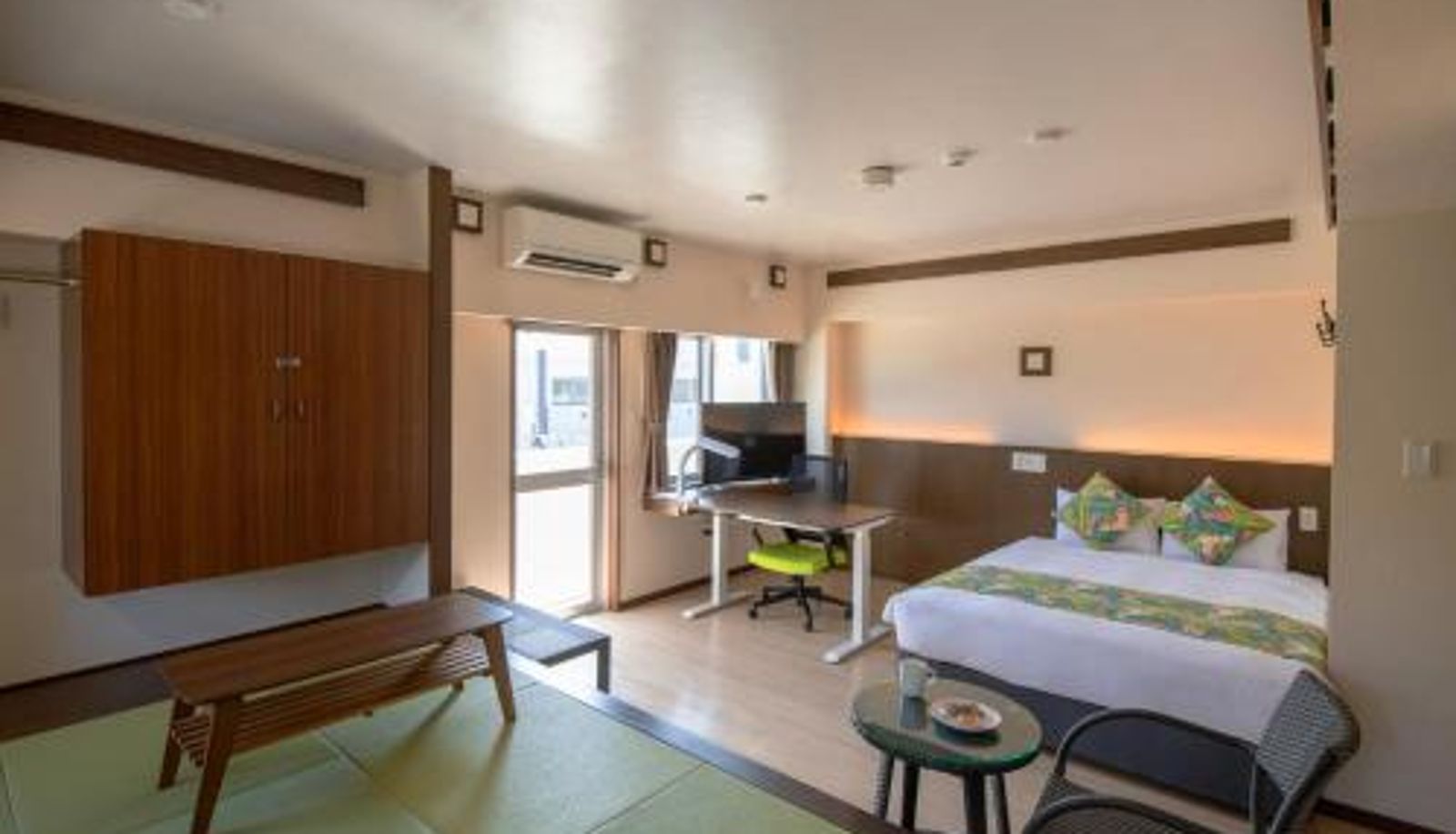 Habitación - Aqua Resort in Chatan