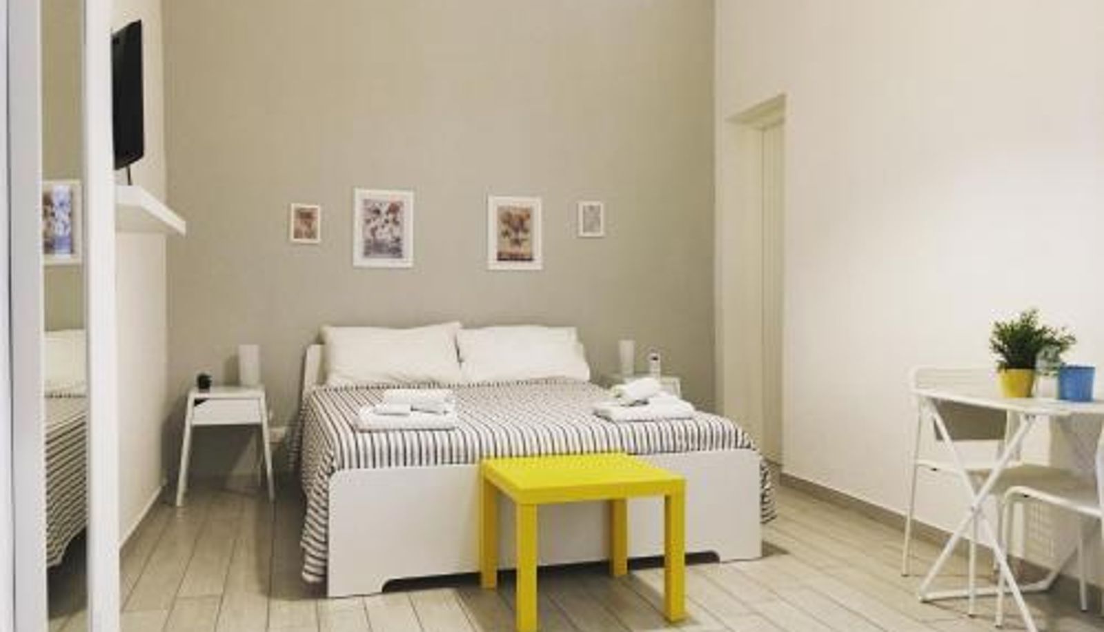 Chambre - Torrearsa 17