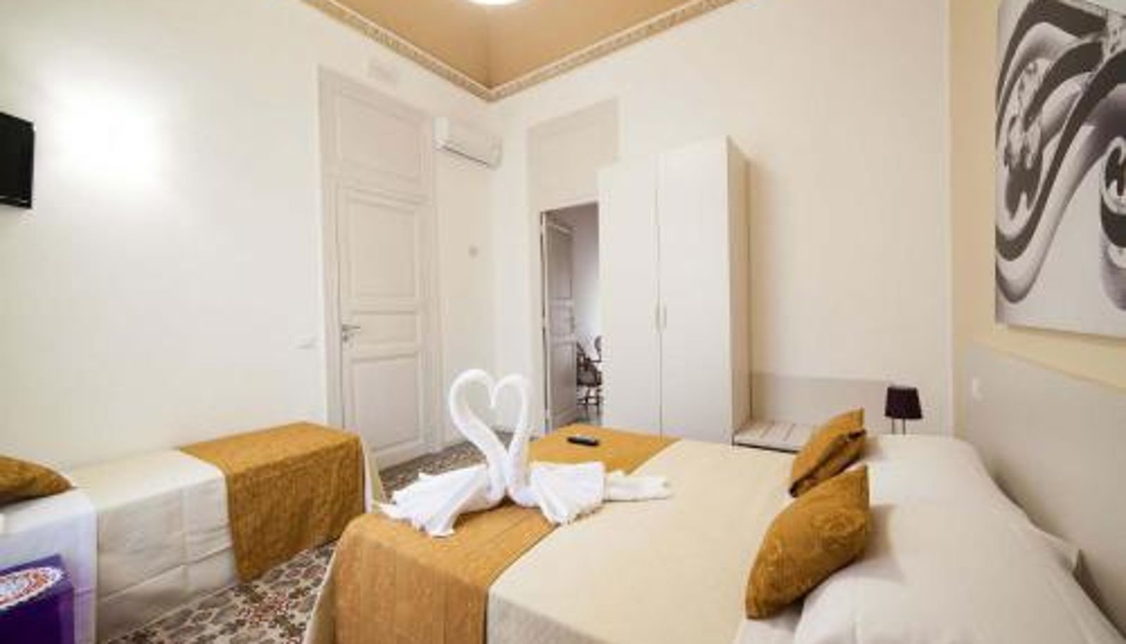 Pokój trzyosobowy - Belle Epoque B&B