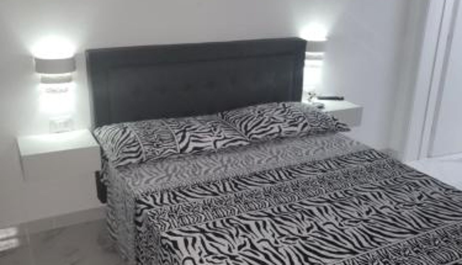 Info - B&B WHITE HOUSE