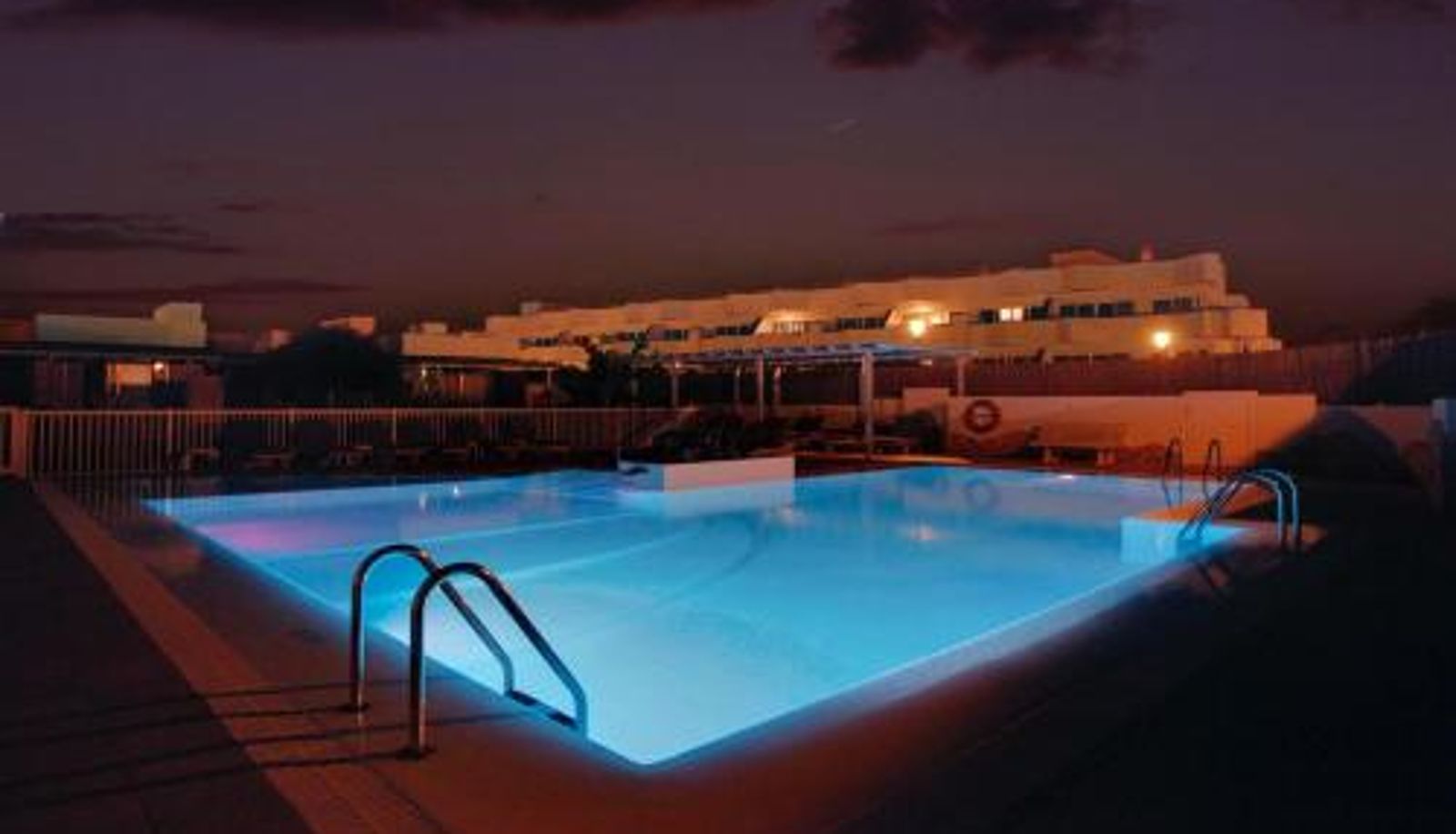 Zwembad - Apartamentos LIVVO Mar Azul - Adults Only