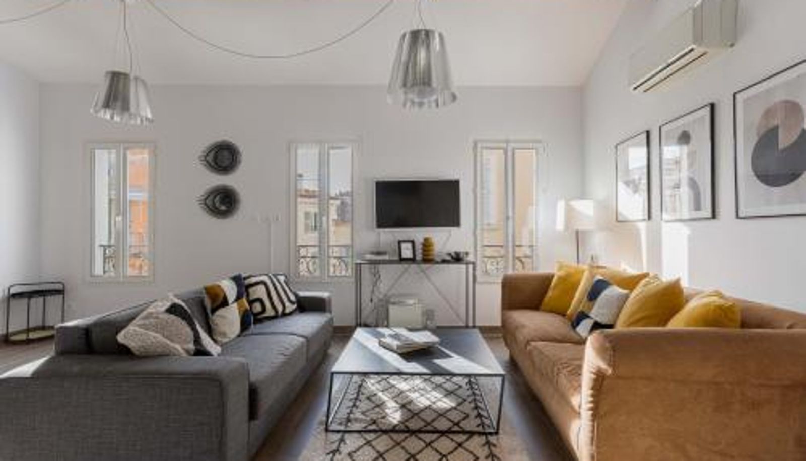 Apartment - Loft Meynadier by Halldis