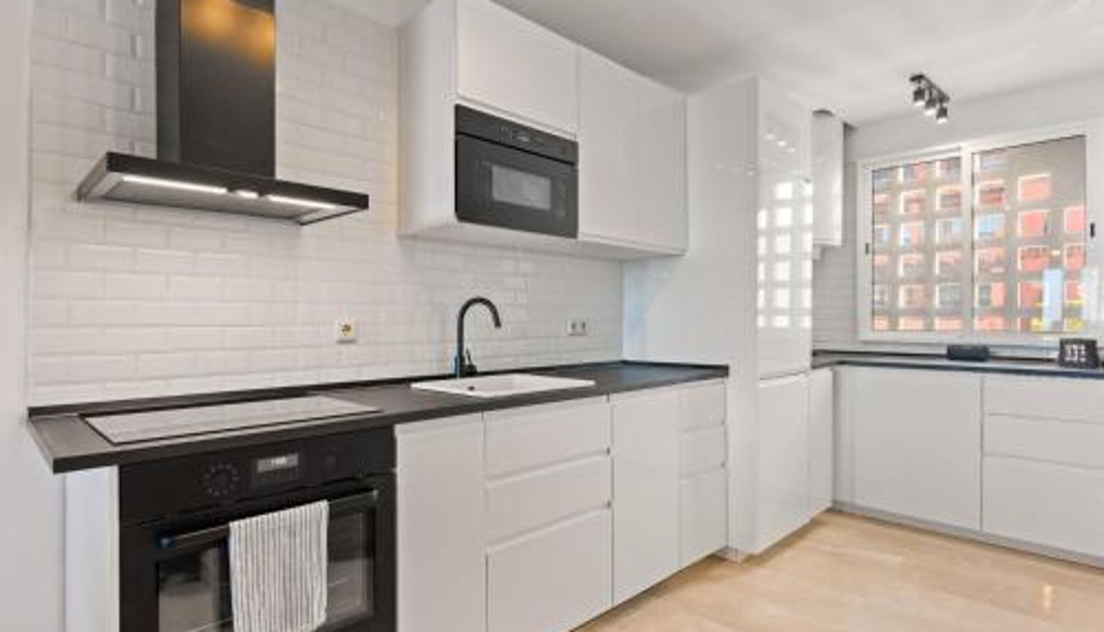 Apartment - Calahonda apt by Costarentals - Ref 205