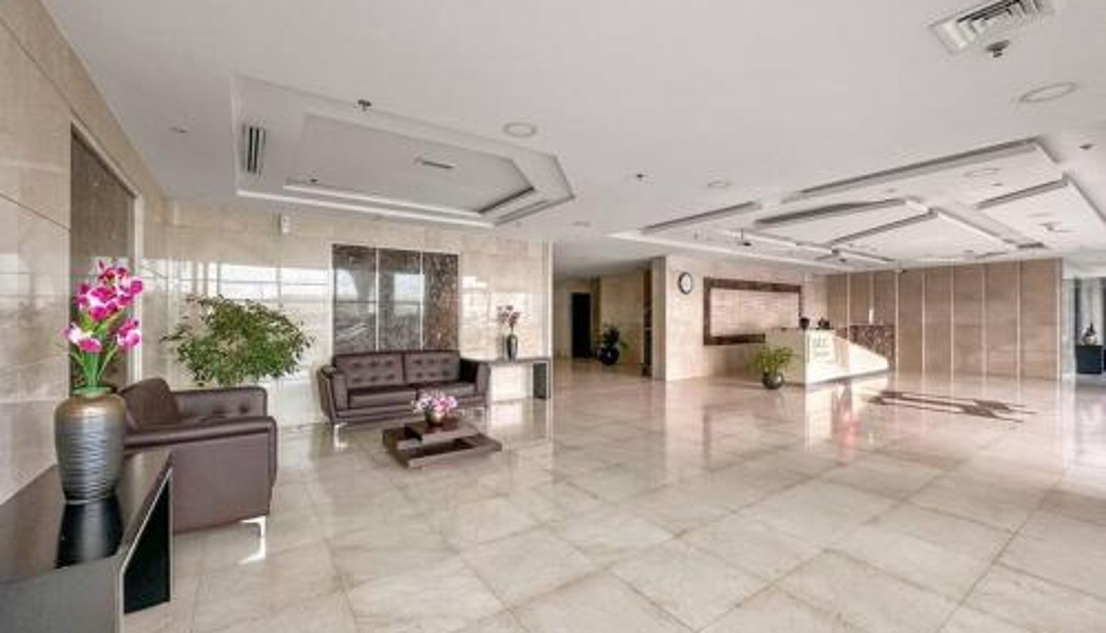 Info - Studio -DEC Towers T2 - Near Marina Beach
