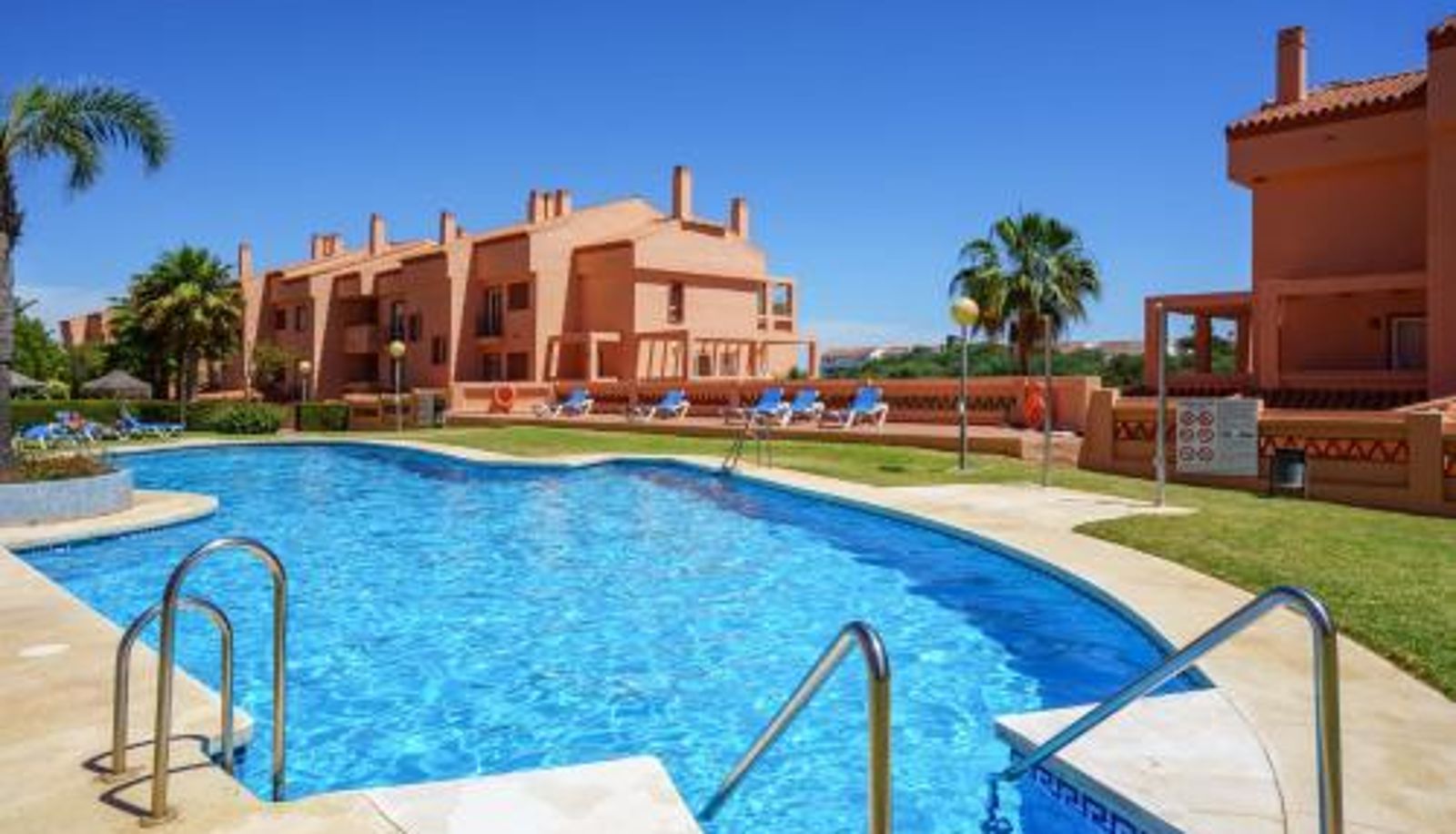 Pool - El Faro beachclose apt by Costarentals - Ref 177