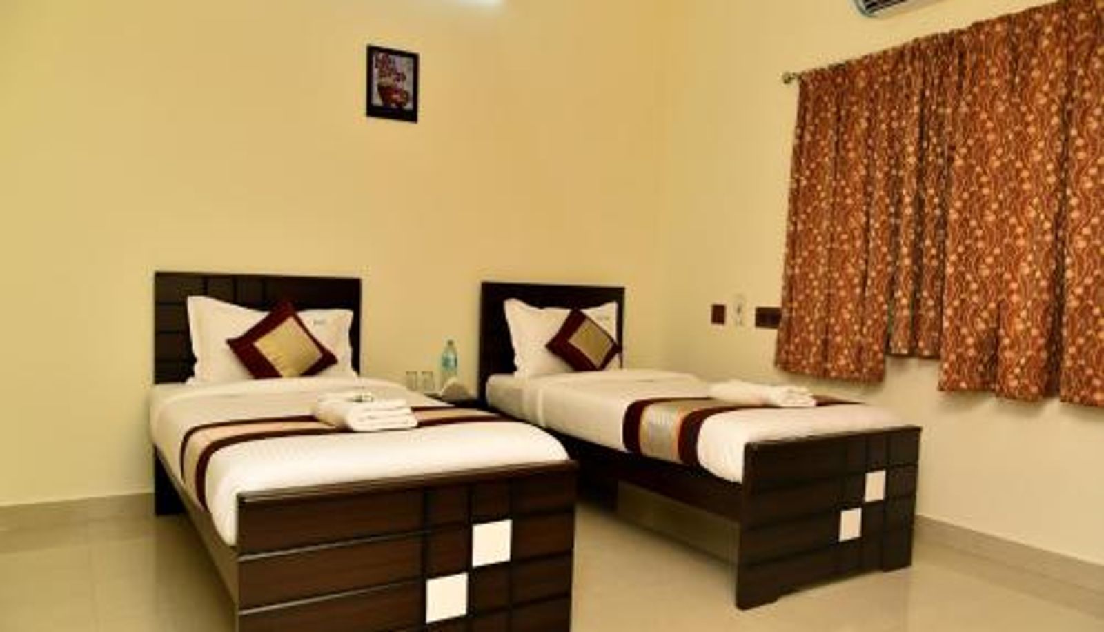 Kamer - Sree Devi Niwas