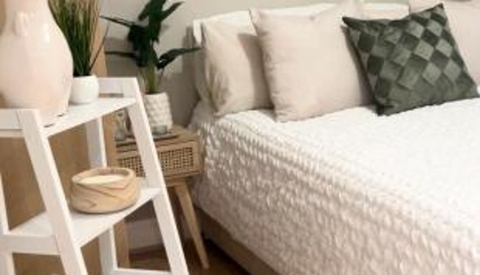 Zimmer - next to Big Ben & London Eye London Property Apartments for up to 6