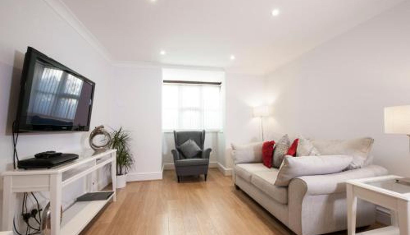 Info - High Hedges Apartment C