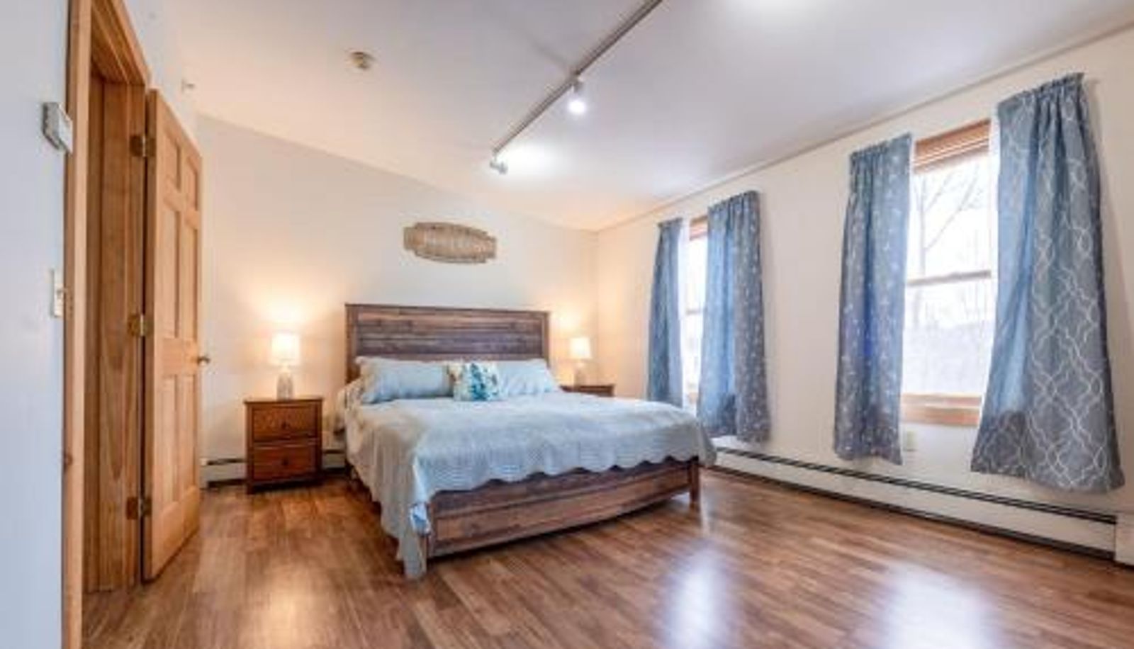 Room - Downtown Apartments in Bar Harbor
