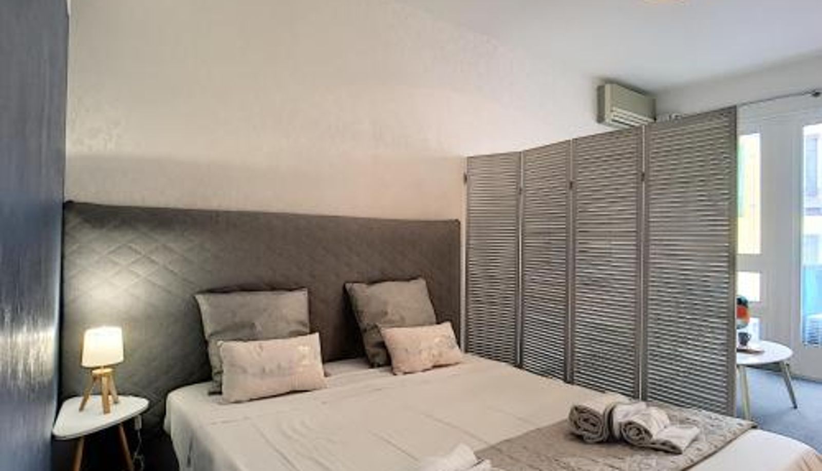 Apartment - Nestor&Jeeves - NEVADA SUITE - Central - Close sea