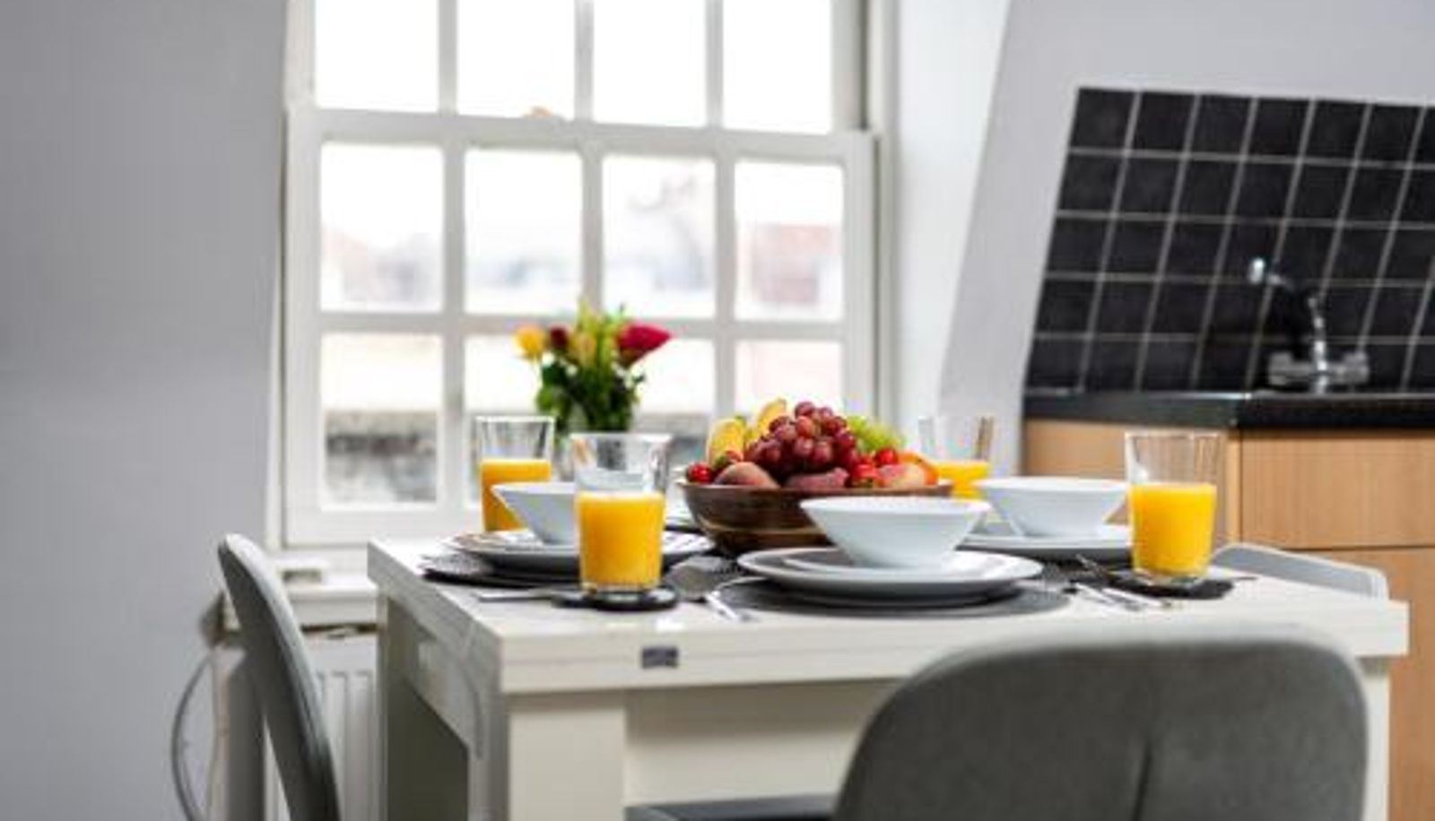 Apartamento - Central Flat-2Bed-Free Parking-By FabAccommodation