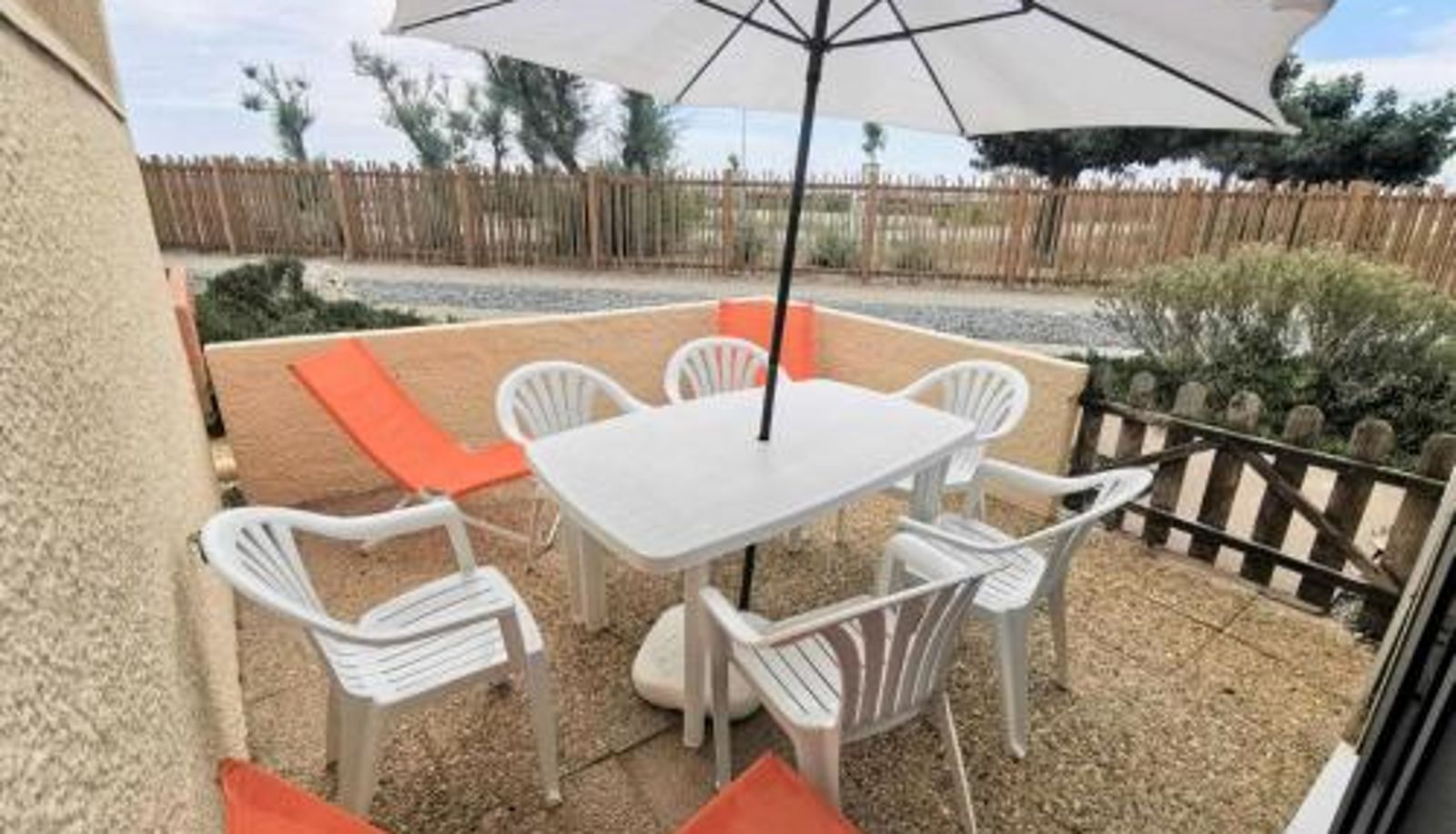 Info - Résidence Les Nefs Des Sables - STUDIO 4 PERSONNES 4 couchages PORT LEUCATE. Réf: 2NEF_7K4 MAE-5224