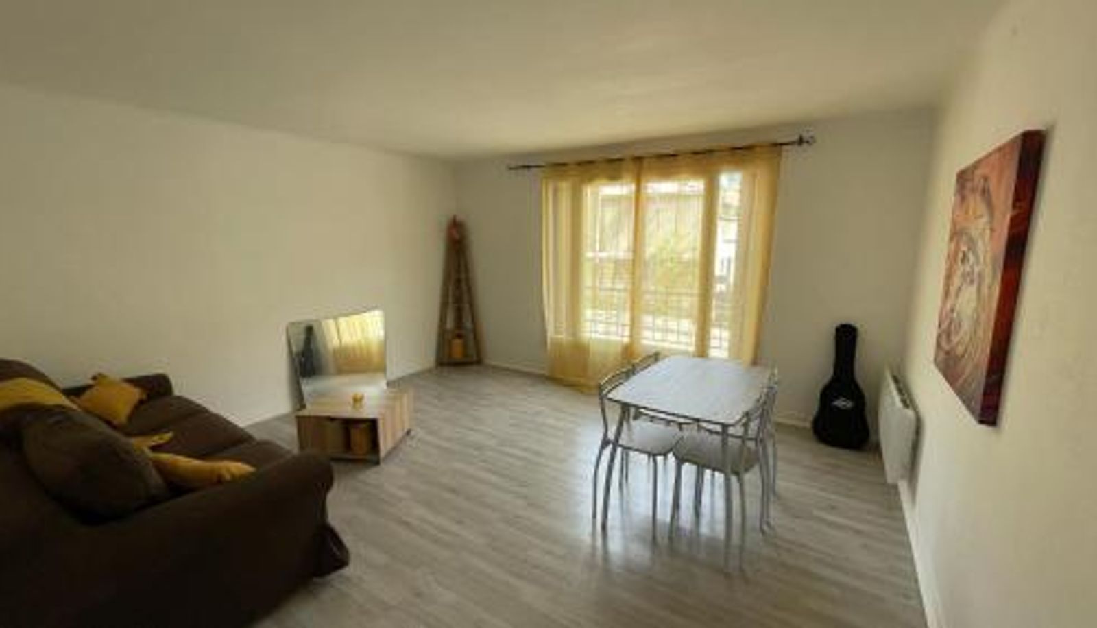 Info - Proche centre-ville et calme