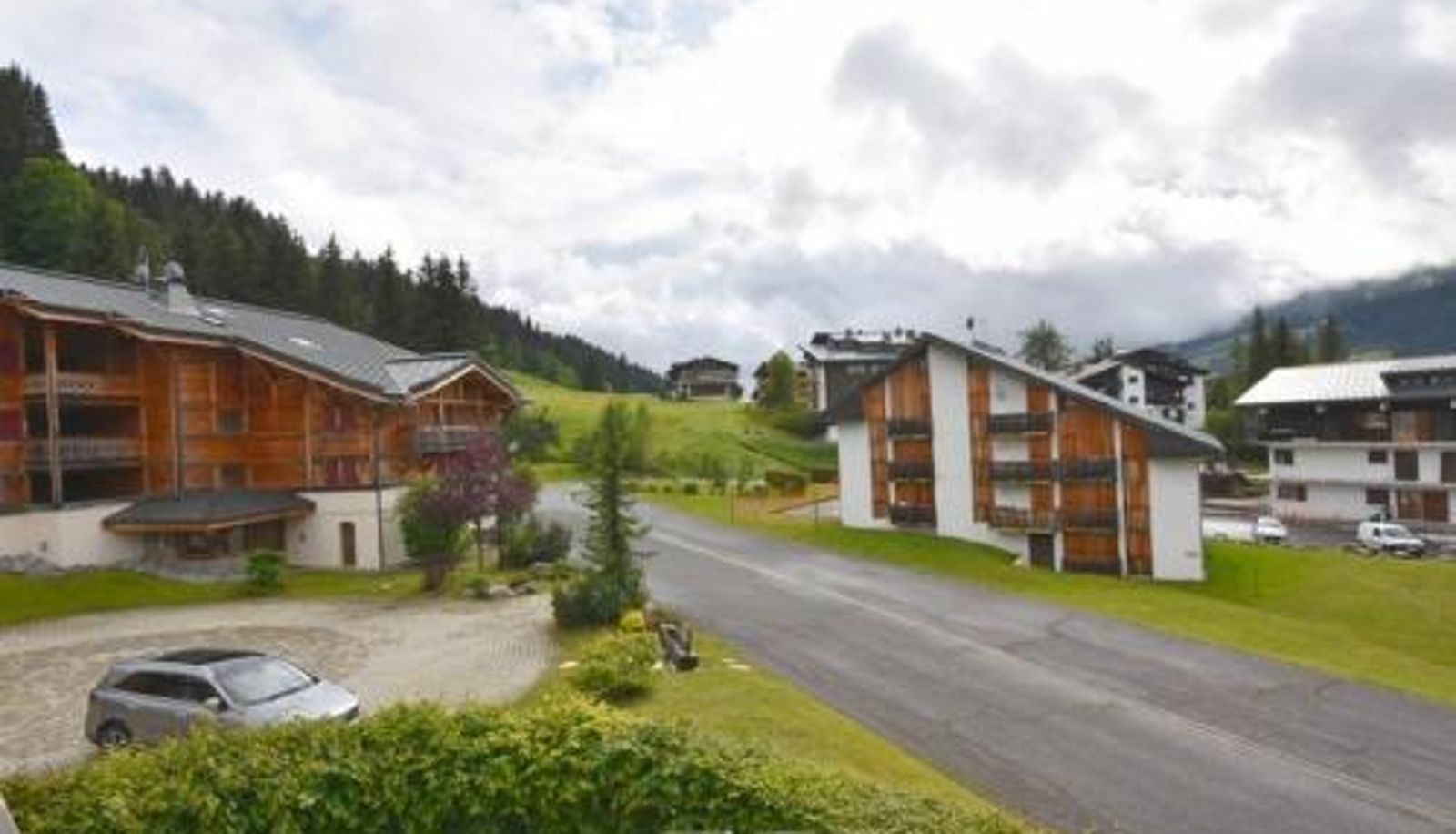 Chambre Standard - Spacieux T4 proche des pistes avec terrasse et parking - 6-8 pers. - FR-1-685-22