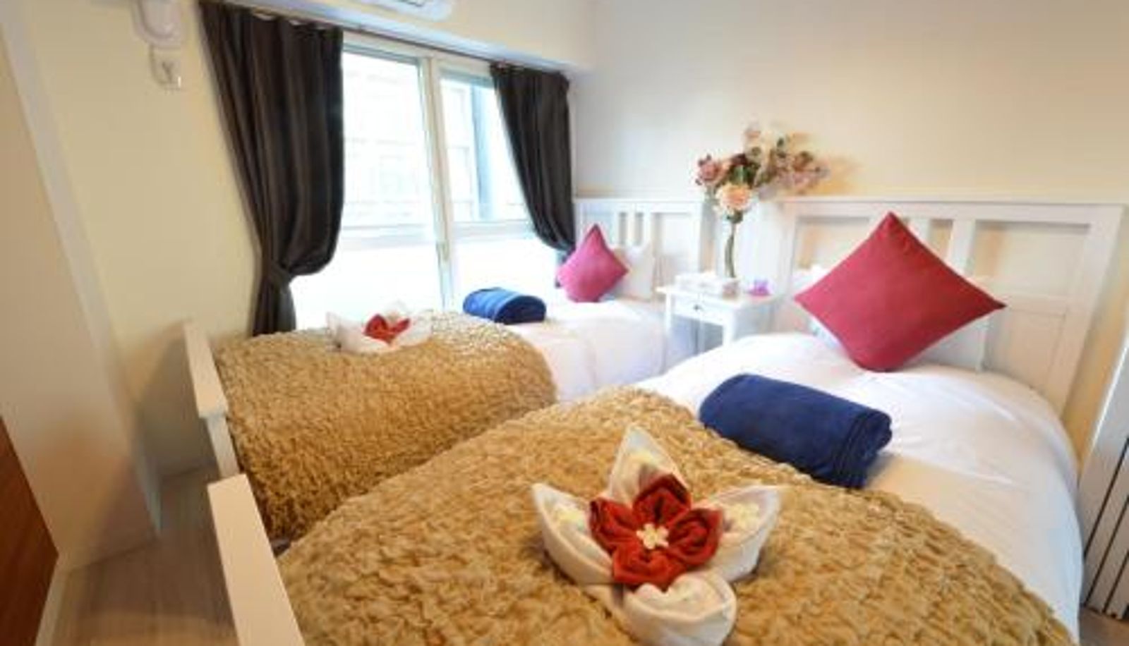 Kamer - River Side Namba 601