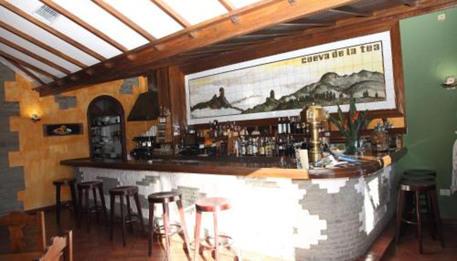Sala de desayunos dentro del restaurante - VACACIONAL LA TEA THE BEST LOCATION and THE BEST VIEWS
