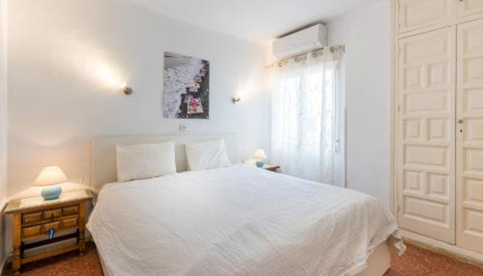 Apartment - Seafront Apartment