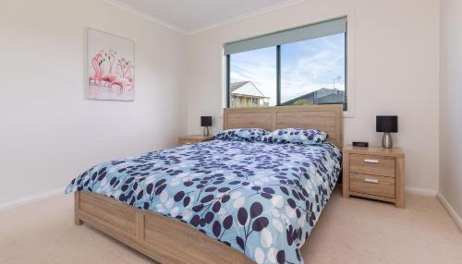 Room - Burgess Beach 2