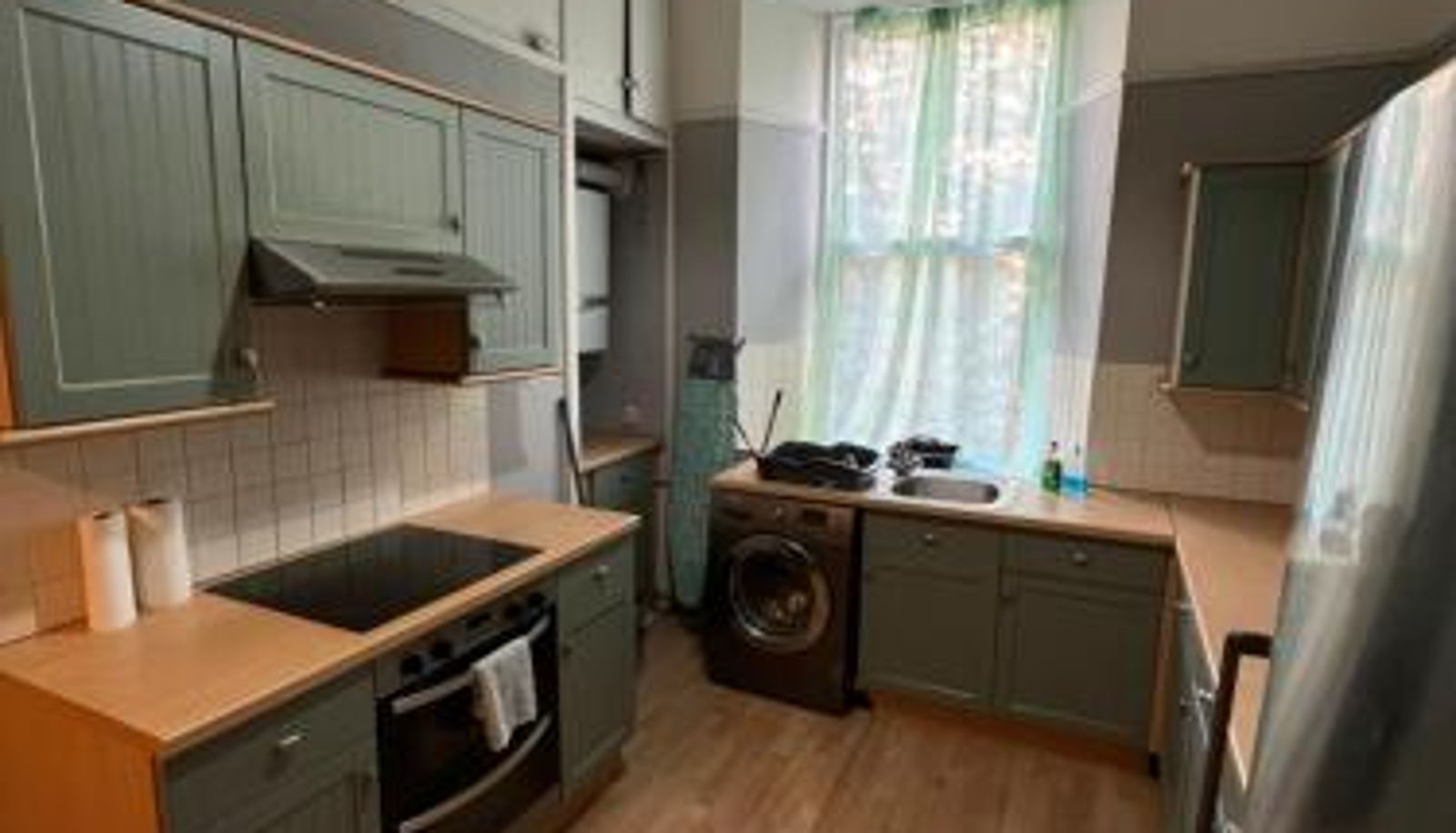 Apartment - Sauchiehall Street West End Apartment