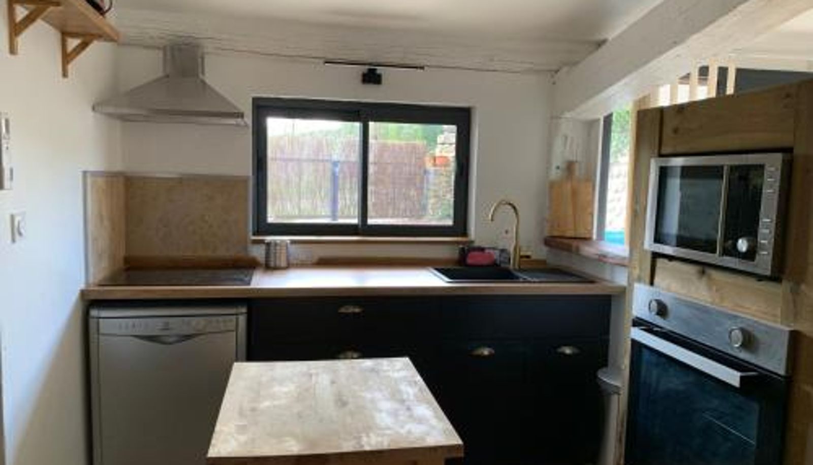 Kitchen - le gite de la beaume