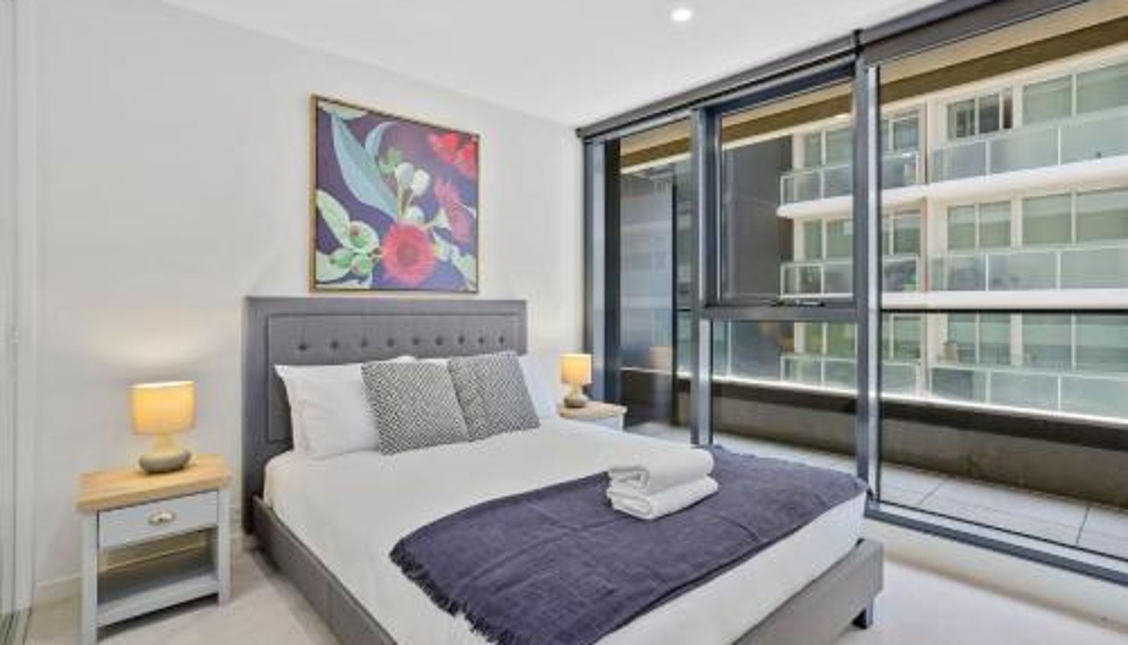 Appartamento - Gym & Parking YARRA · YARRA Toorak Rd & Chapel St. Pool