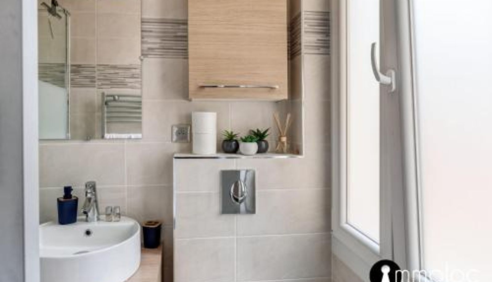 Info - Hyper central studio 2 minutes walk from "Nice Etoile"