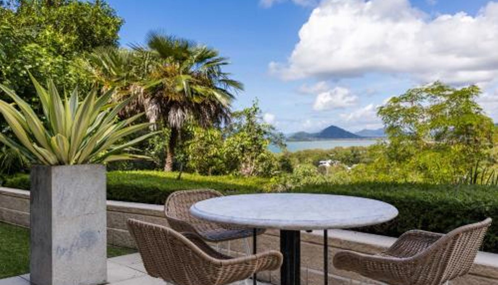 Info - The Sub Penthouse at Santai