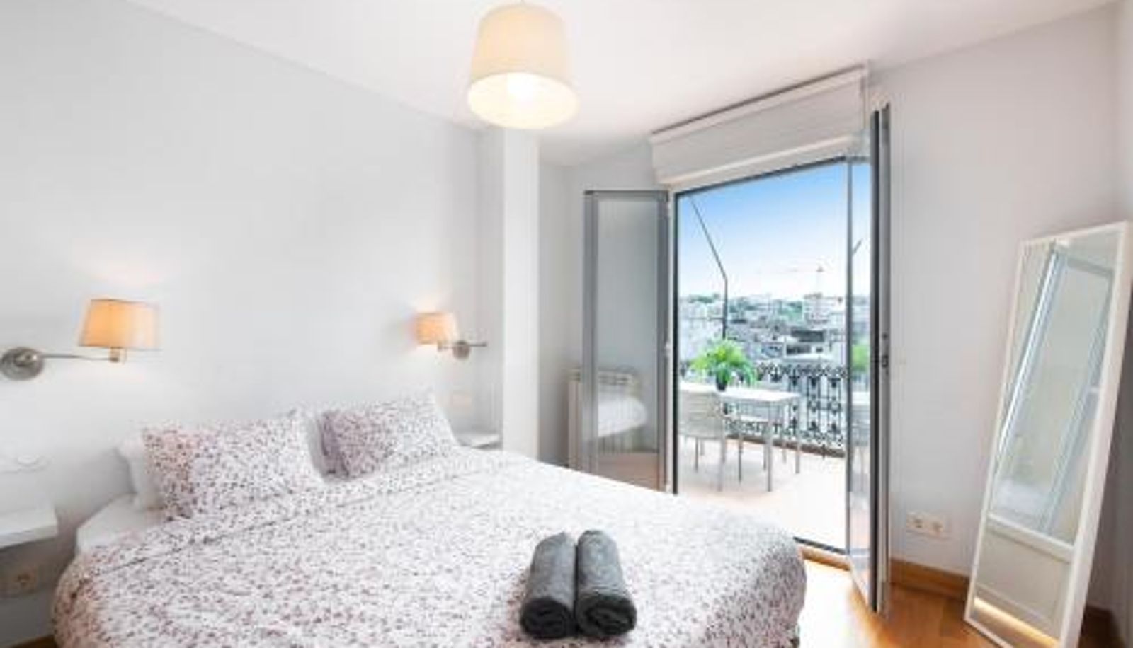 Terasse - Modern Apartment with Spacious Terrace