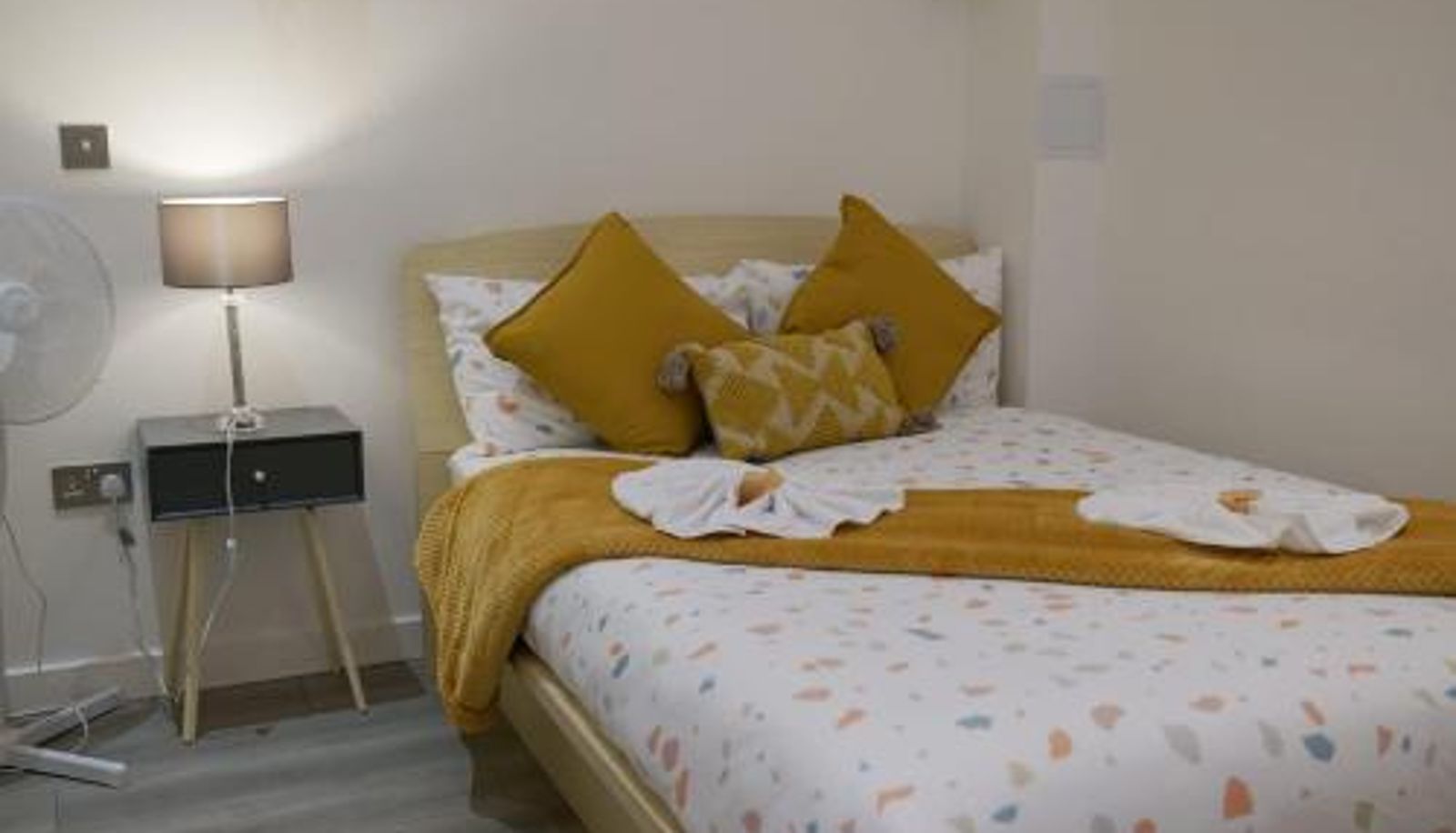 Pokój - MK SHORTSTAY DELUXE-Flat 2