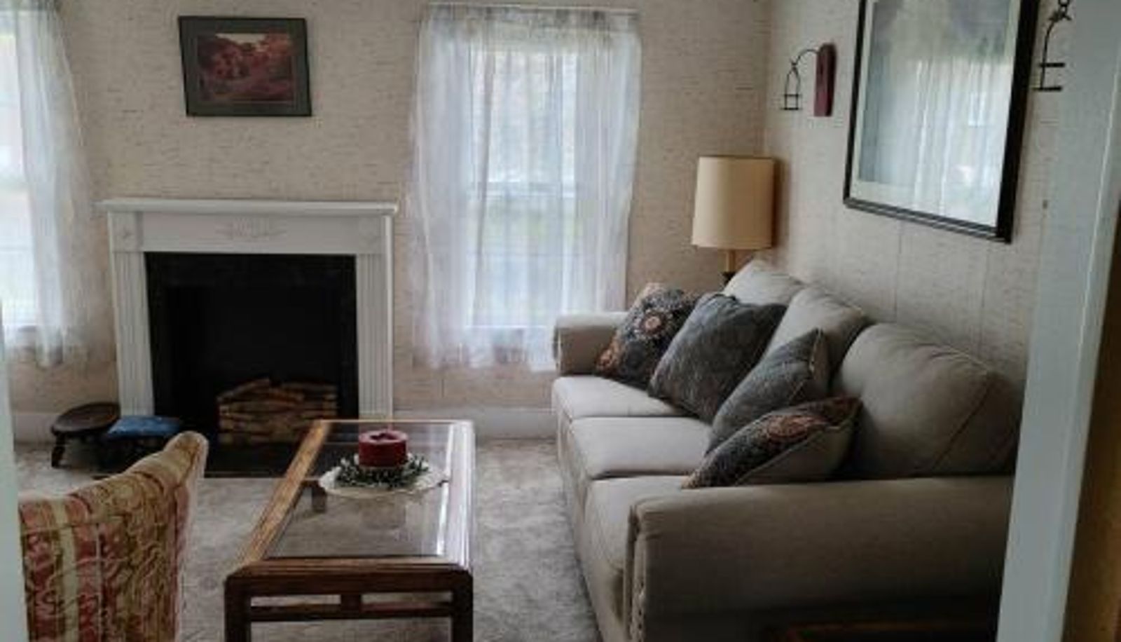 Apartment - Breweries & Pubs  Shops Entire Home - 4 Bedroom - Canandaigua - Steps Off Downtown - Walking distance to Restaurants