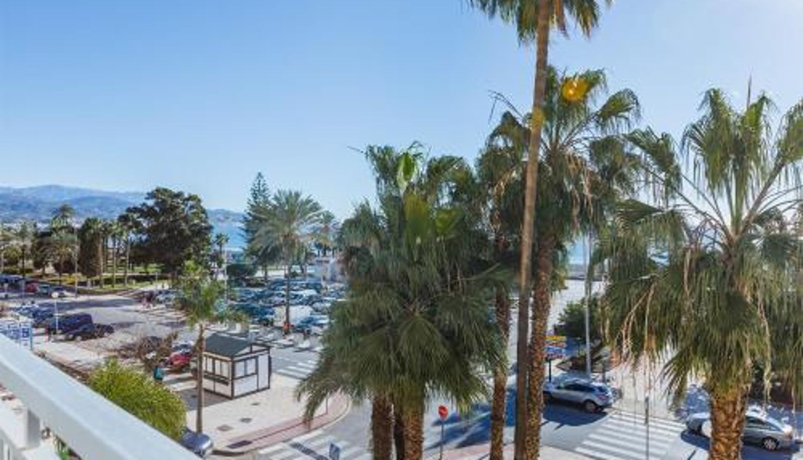 Info - A&N Beachfront Sea View Apartment with Terraces