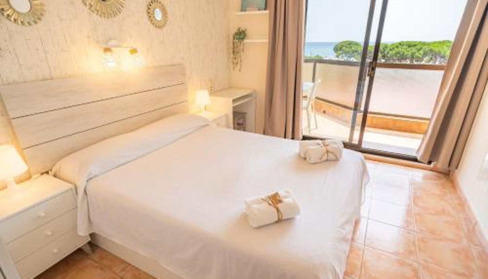 Apartment - HomeHolidaysRentals Barcelona-Costa Barcelona